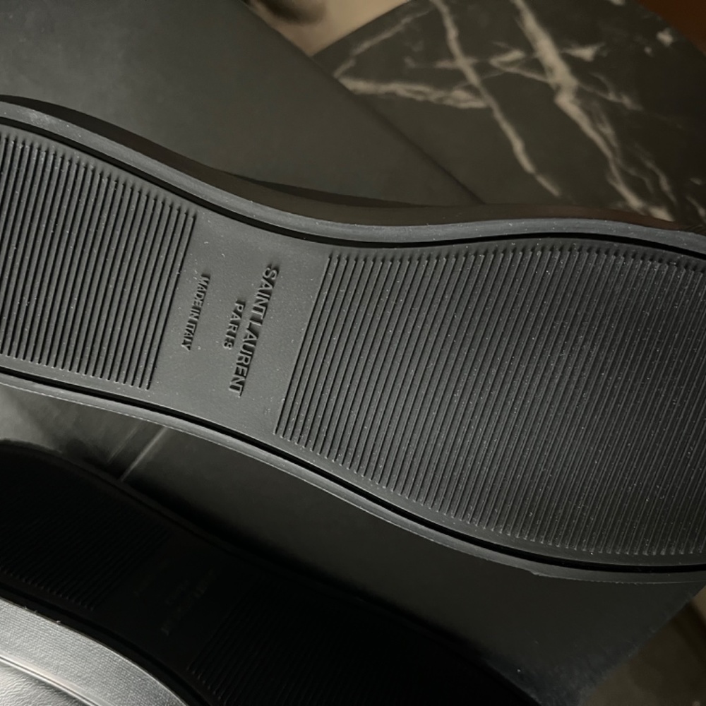 Saint Laurent Sneakers - Picture 3 of 4